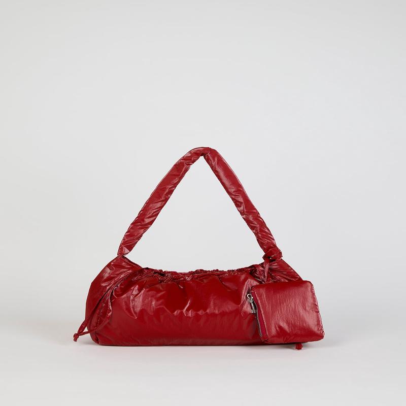 Red shiny puffer shoulder bag