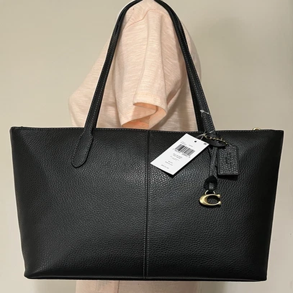 COACH CS010 Bella Top Zip Black Pebbled Leather TOTE