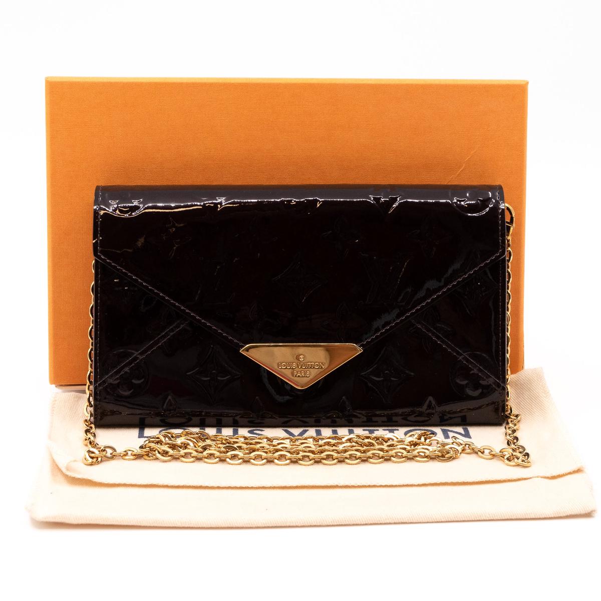 Mira Chain Clutch VernisAmarante