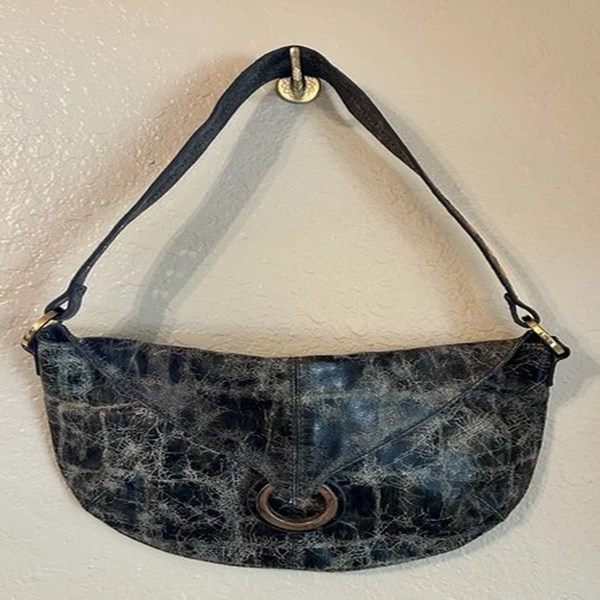 Vintage Y2K Distressed Leather Gold Hardware Hype Brand Shoulder Bag