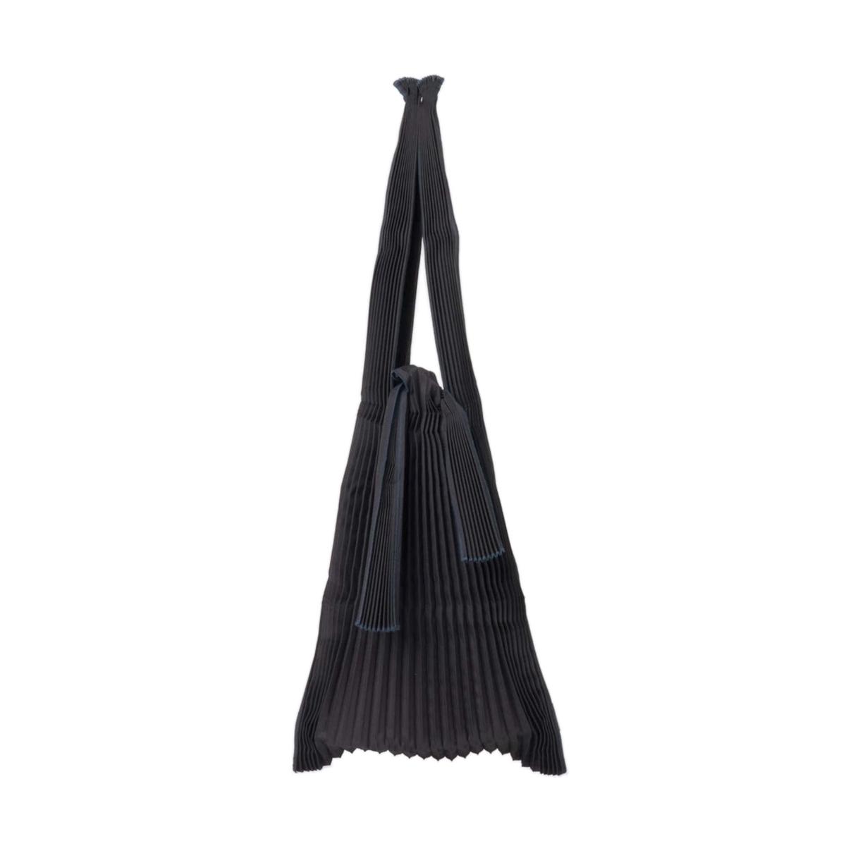 Kna plus Pleco large, black