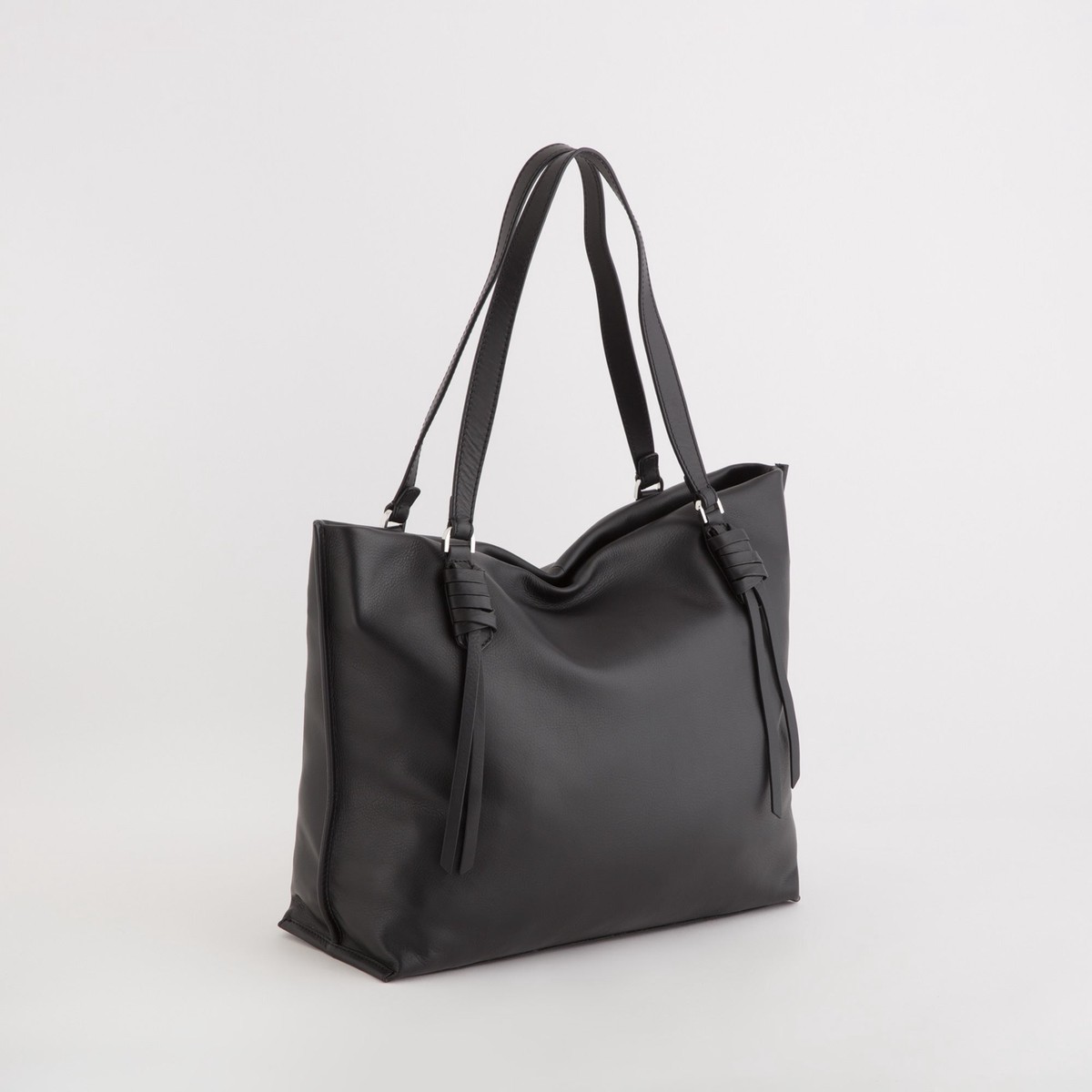 Women's Shopping - Clivia v2