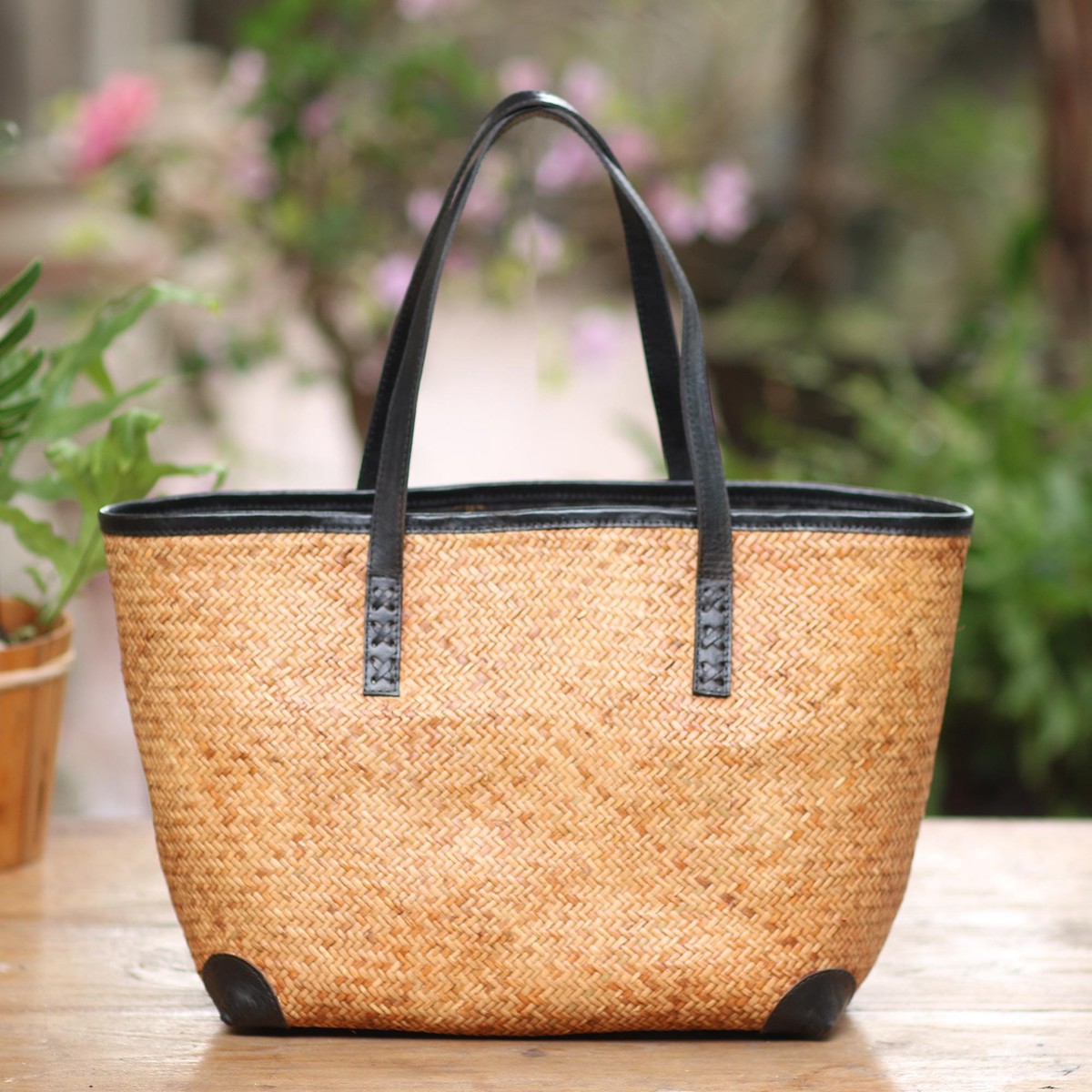 Handwoven Brown Rattan Handbag with Black Leather - Classic Contrast