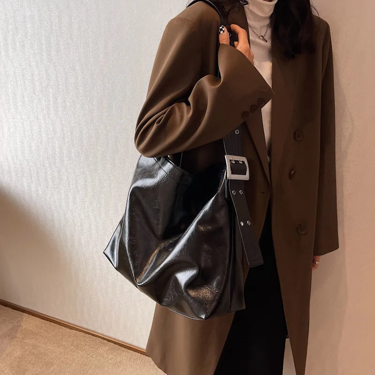 PU Leather Large Capacity Crossbody Bags For Women Retro Tote Bag