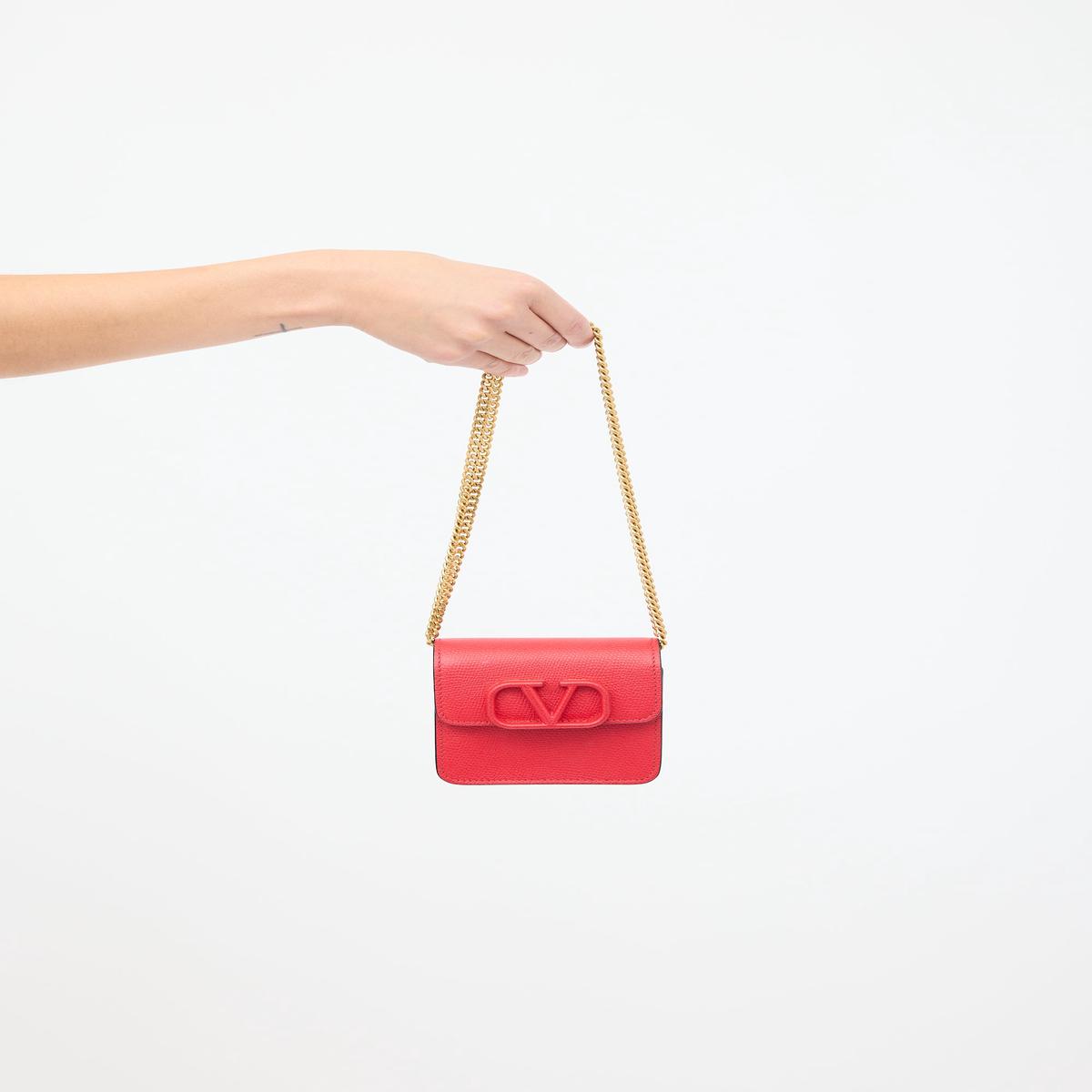 Leather VLogo Chain Small Wallet On Chain