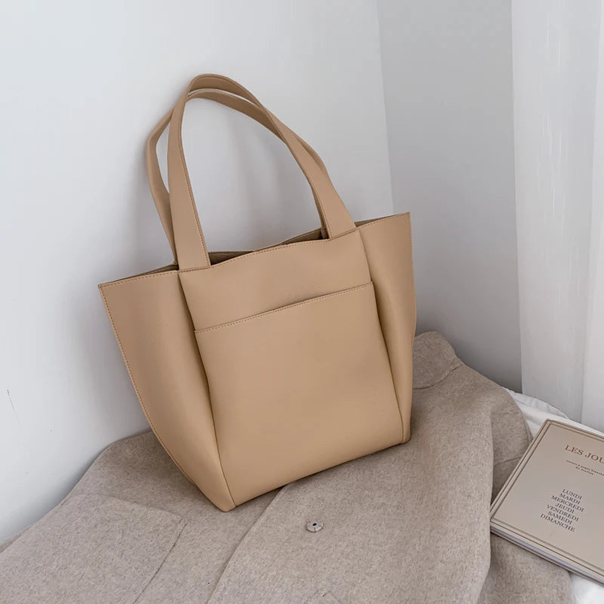 Women's Large Capacity Shoulder Bag PU Leather Wild Bag