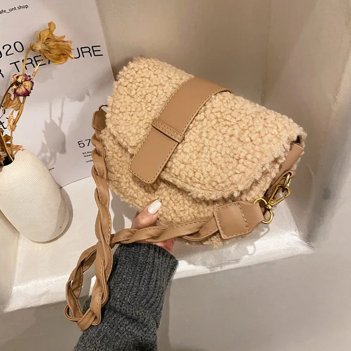Winter Women's Shoulder Bag Weave Strap Saddle Armpit Bag