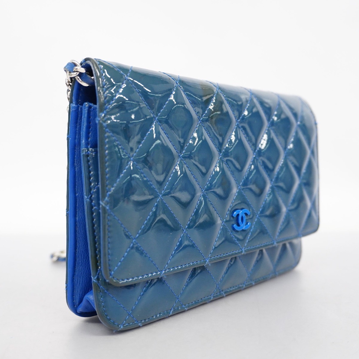 ChanelAuth Matelasse Chain Shoulder Silver Metal Fittings Women's Wallet Blue
