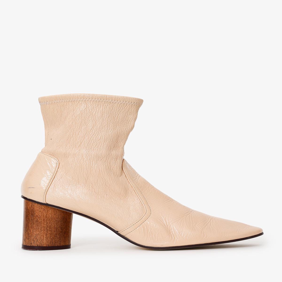 Stuart Weitzman Nude Crinkle Patent Leather Ankle Boots Size 40