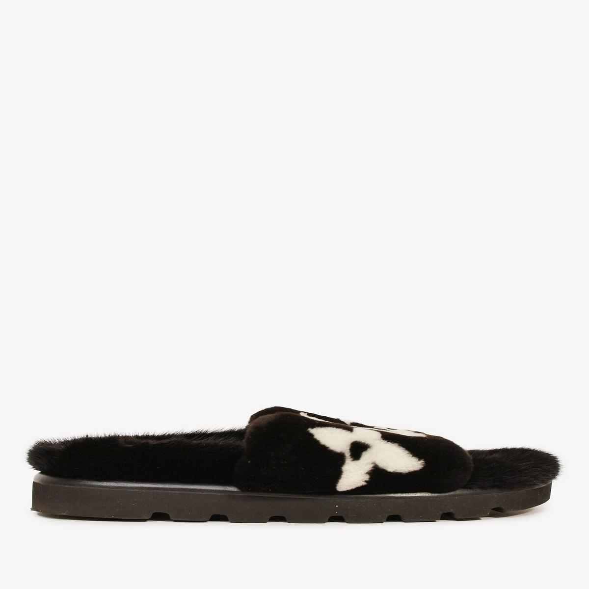 Louis Vuitton Black Fur Monogram Slides Size 38