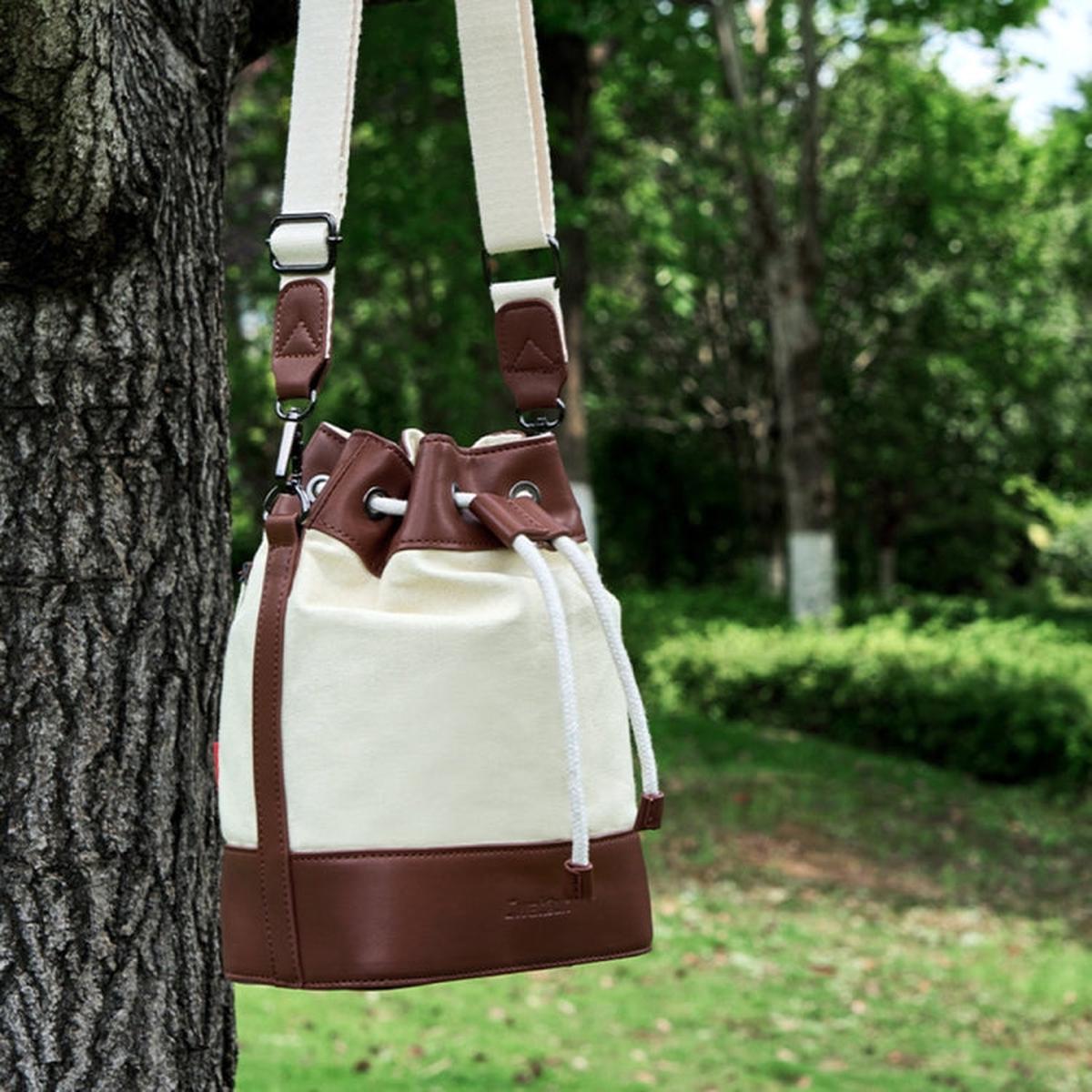 Cwatcun D100 Canvas PU Waterproof Bundle Drawstring Lens Bag Crossbody Camera Bag, Size:20 x 11 x 26cm