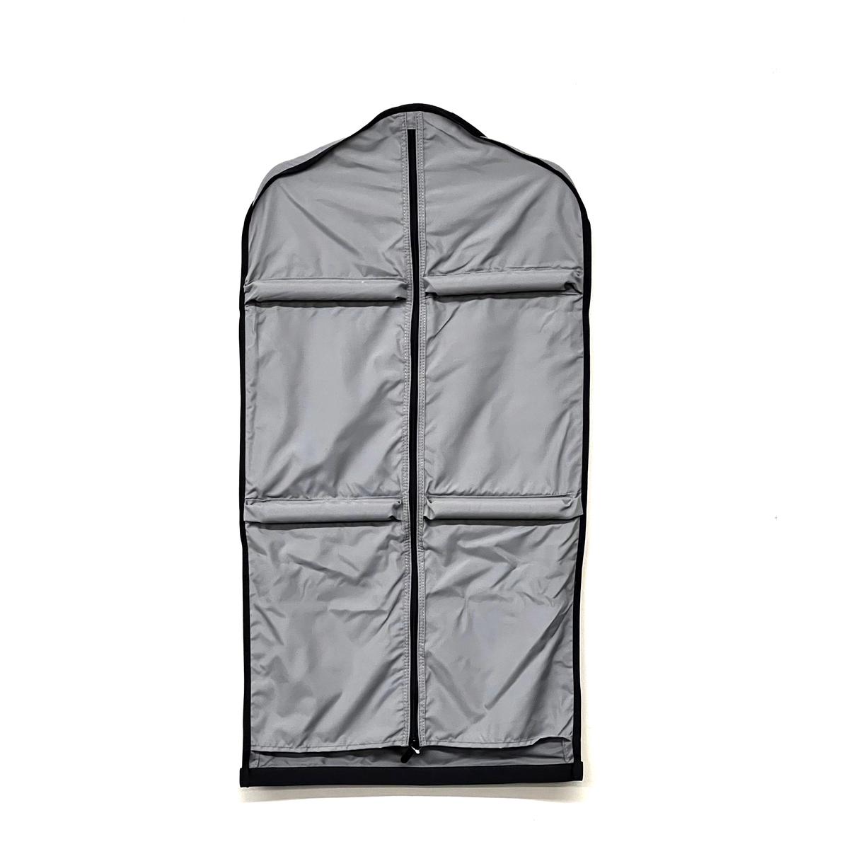 Victorinox Garment Sleeve 40" Gray